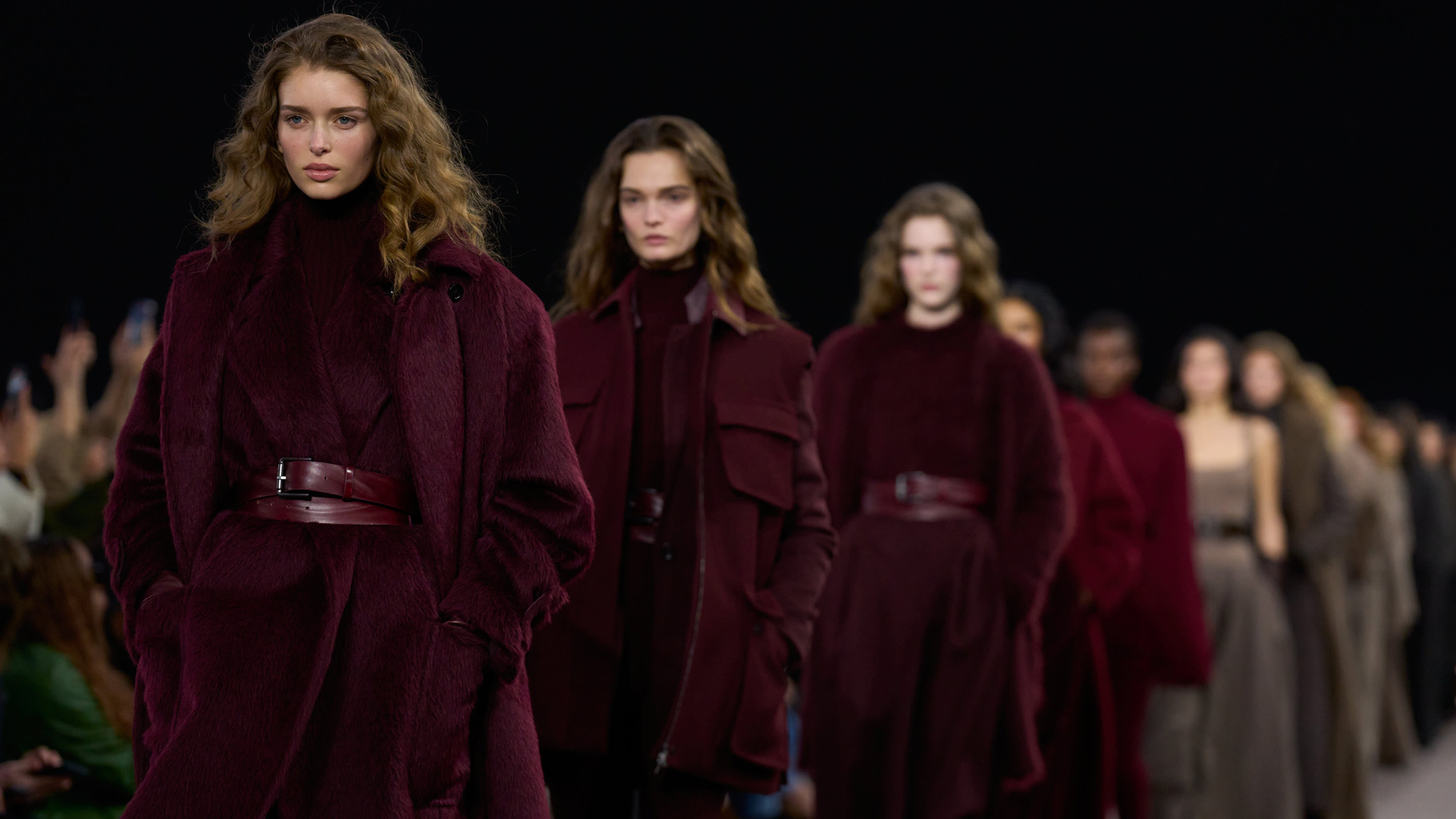 Runway Show Fw25 Max Mara Runway Show Fw25 Max Mara