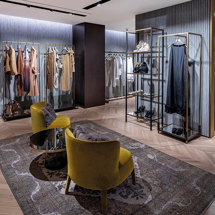 Tavola Da Disegno 1 Max Mara